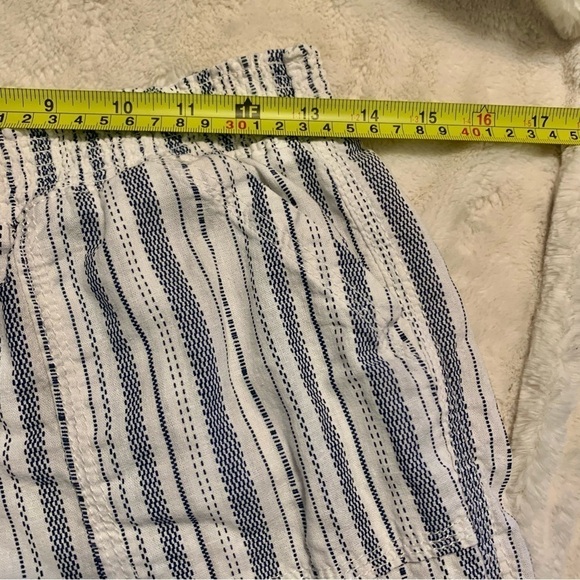 SO Linen Pants Medium White Blue Striped Smocked Waistband Ties Pockets - Picture 11 of 13